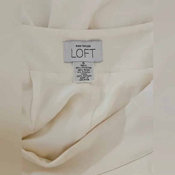 LOFT Off-White Wide Leg Lined Extra Soft Dress Pants-Size 6 - Picture 4 of 6